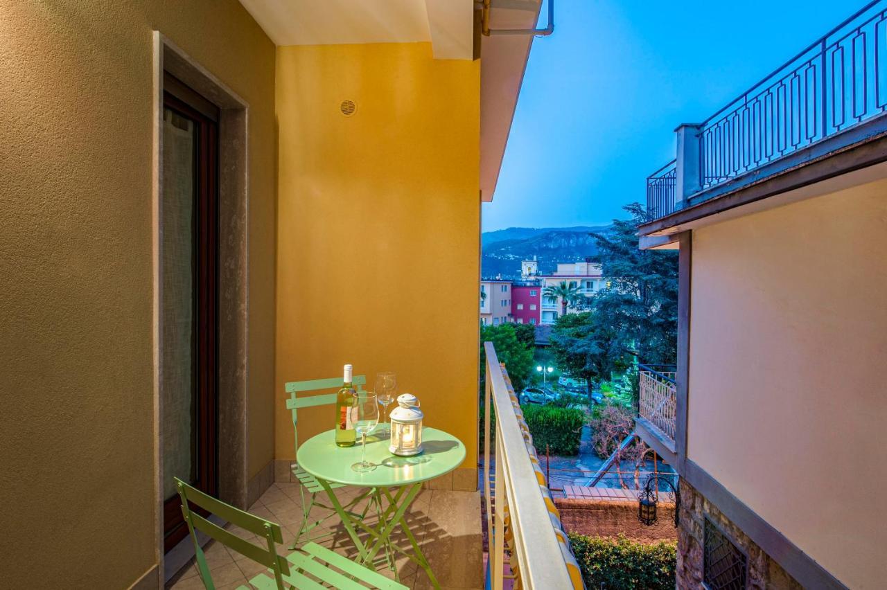 Casa Evelina Hotel Sant'Agnello Exterior foto